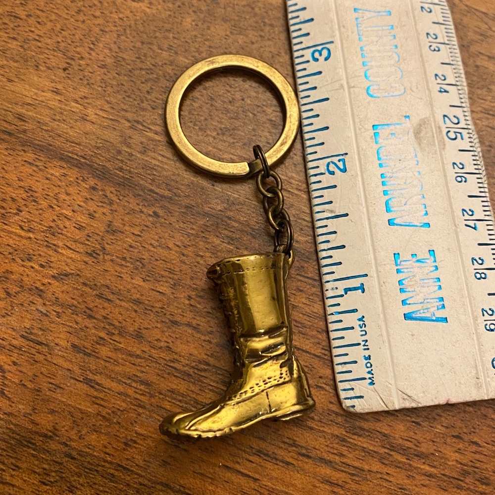 L.L. BEAN Boot Keychain - Picture 15 of 15